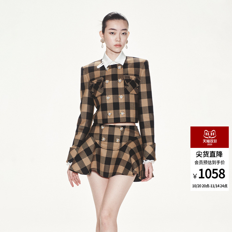 lefame学院风彩钻珍珠外套