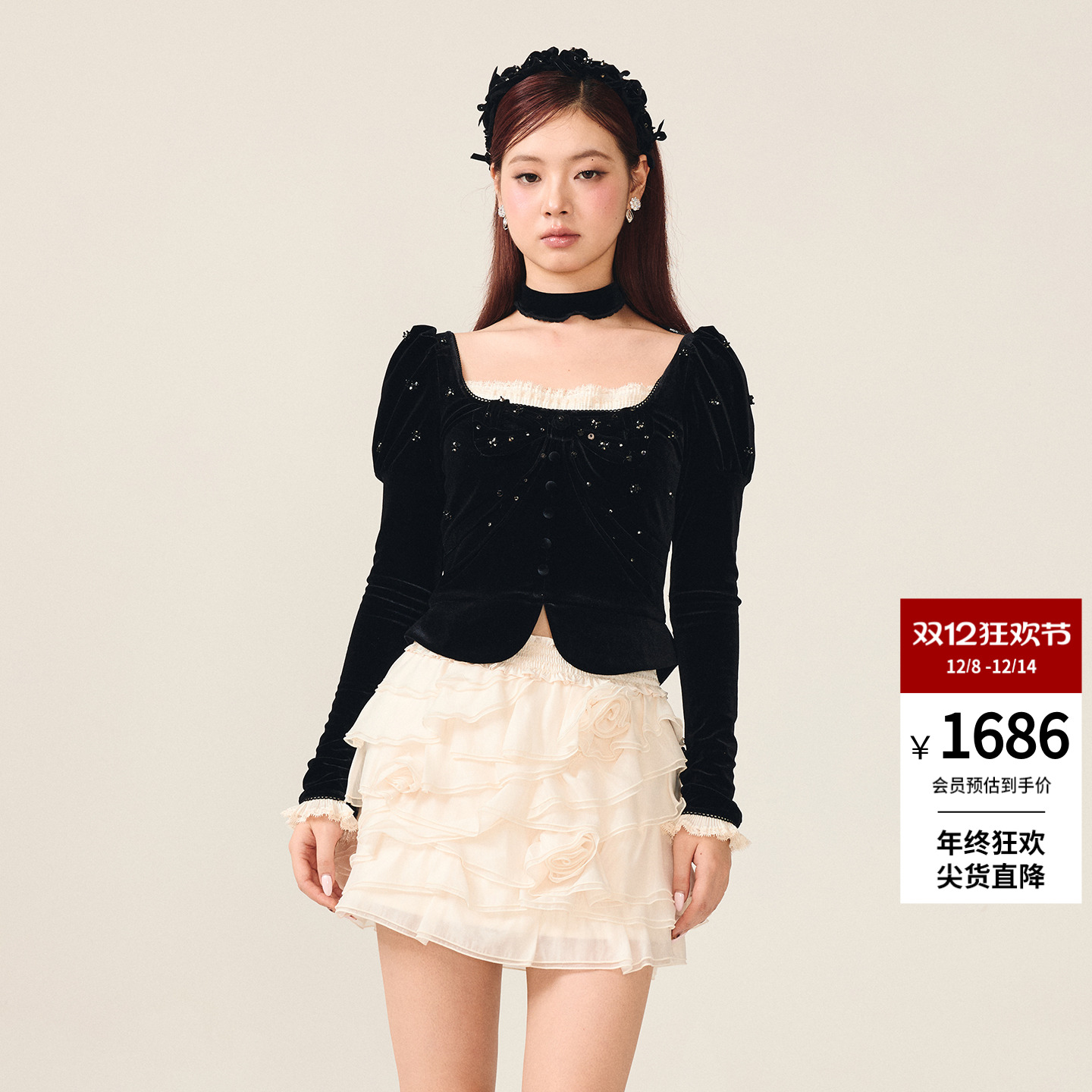 lefame拉飞姆2025冬季新款时尚赫本风优雅丝绒大方领宫廷风上衣