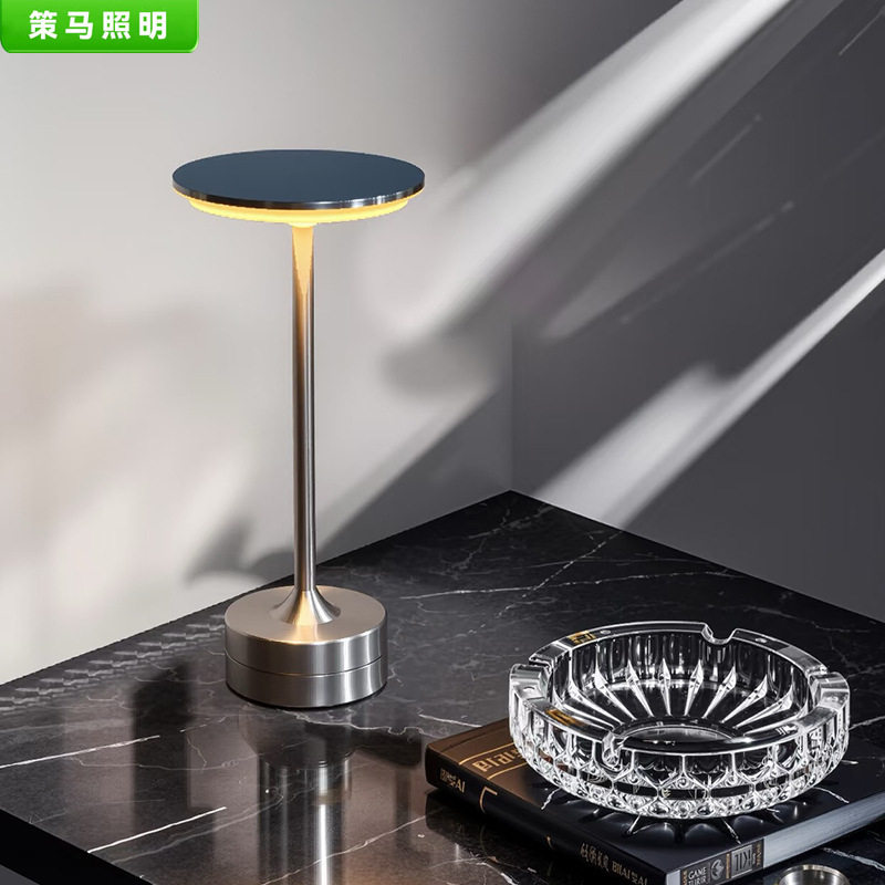 酒吧餐厅北欧氛围灯创意咖啡馆充电户外露营台灯夜灯拍拍灯桌子灯图片
