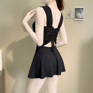 平角保守黑色高级感学生温泉游泳衣 连体裙式 泳衣女夏2024新款 爆款