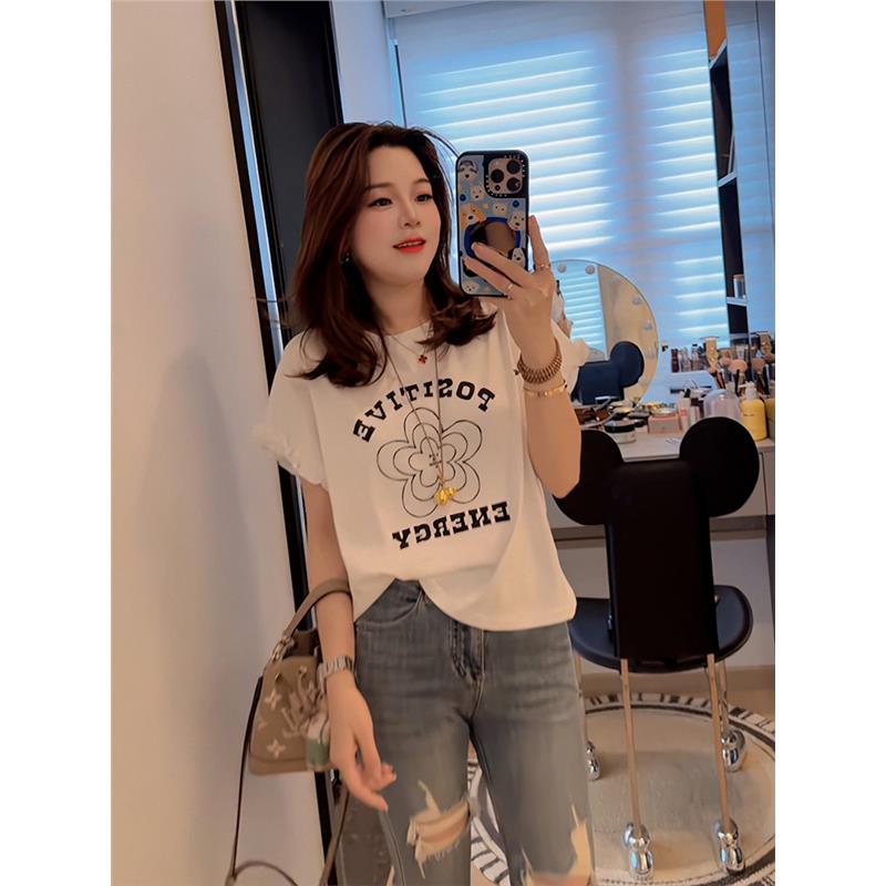 洋气减龄绝美韩系女装白色