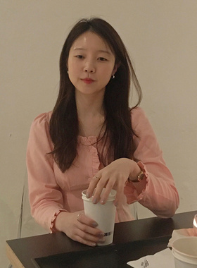 Manymanymode韩国官网自制女装代购22夏简约修身木耳边长袖衬衫