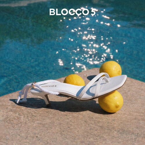 BLOCCO5春季彩钻铆钉中跟凉鞋