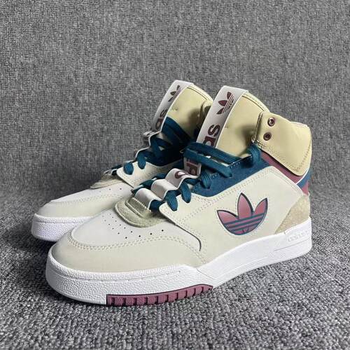 adidas潮流休闲防滑耐磨高帮板鞋