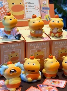 水豚噜噜盲盒2025新款女孩可爱水豚噜噜表情包网红爆款小红书同款