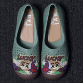 中老年人透气洞洞鞋 2026新款 女士凉鞋 防滑橡胶单鞋 四季 镂空妈妈鞋