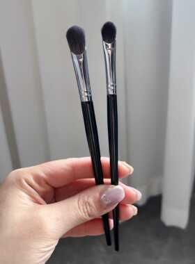羊毛坡型眼影刷眼部铺色刷