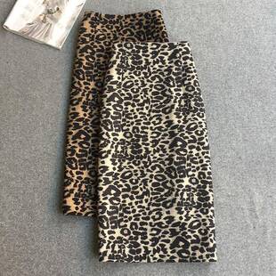 韩国2025后开叉豹纹半身裙女春秋新款高腰a字短裙中长显瘦包臀裙