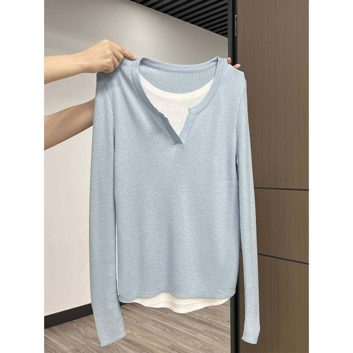 韩国撞色假两件正肩V领针织衫长袖女秋款打底毛衣上衣超好看内搭