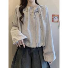 秋装2025新款爆款法式小资系带条纹衬衫女设计感灯笼长袖短款上衣