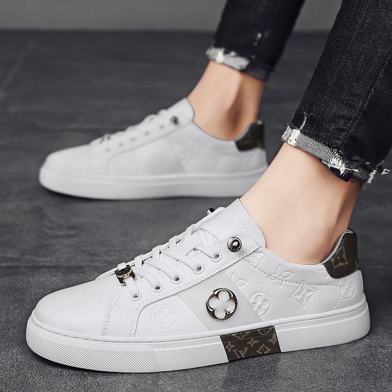 欧洲站男鞋秋季潮流百搭运动板鞋男士休闲皮鞋一脚蹬高级感小白鞋