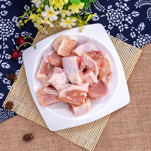 新鲜鸡块黄焖鸡米饭鸡肉块