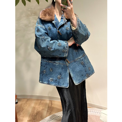 美一MEIYI重工花朵钉珠牛仔水貂领『繁花盛开』鹅绒服巨好看外套