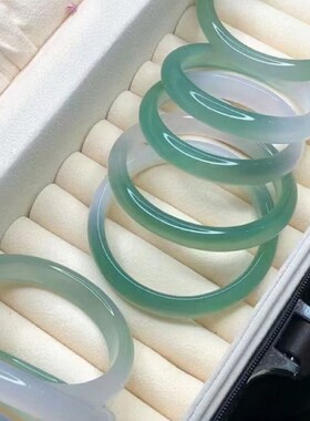 工厂直销AAA级天然冰种渐变色油青绿远山黛玉髓手镯半山半水玛瑙