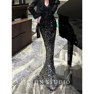 MD进进原创【星光大道】2025秋冬年会重工轻奢修身渐变鱼尾半身裙