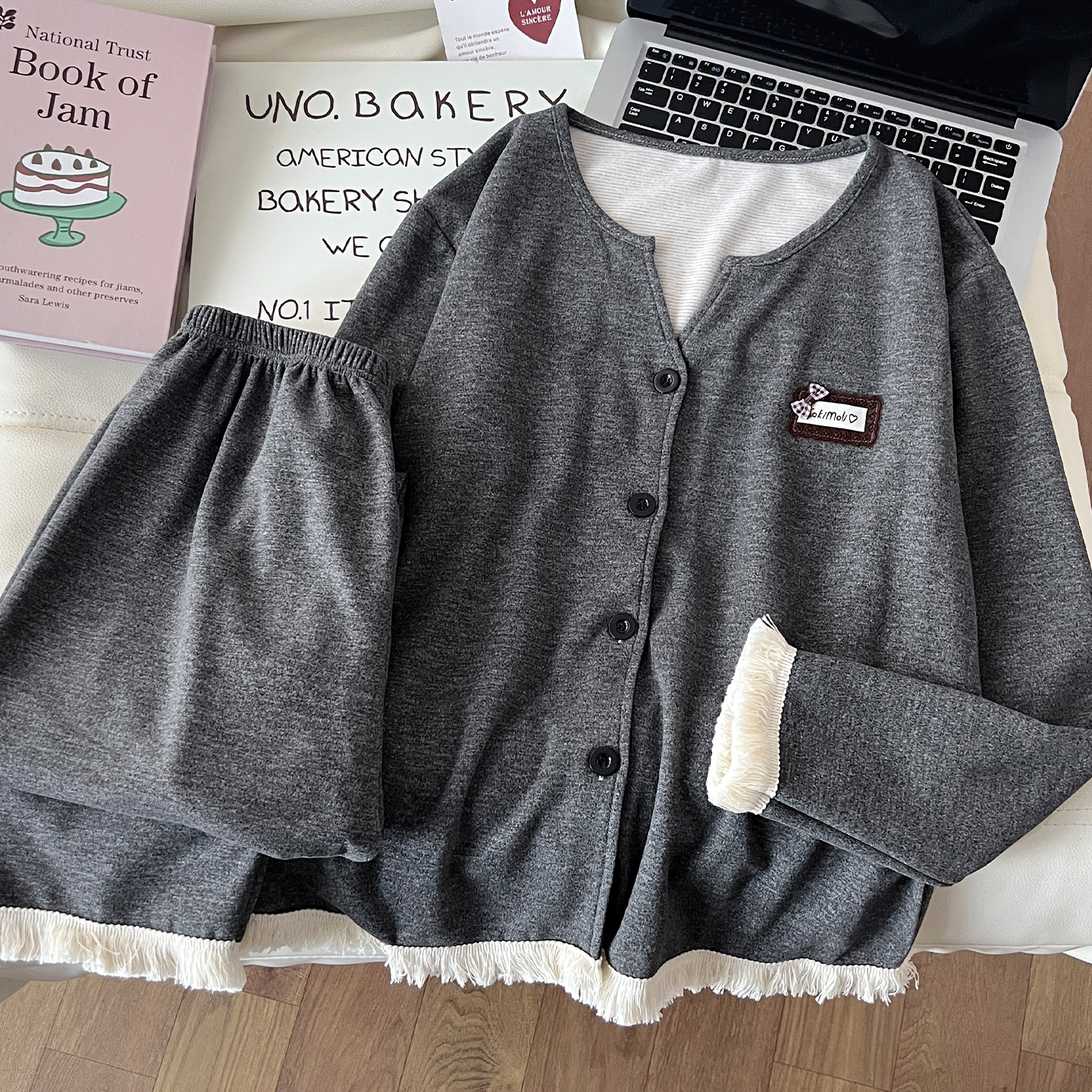 羊绒V领睡衣女秋冬季简约风长袖