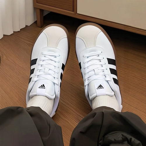 阿迪达斯adidas板鞋运动休闲轻便复古透气白色低帮德训鞋ID6285
