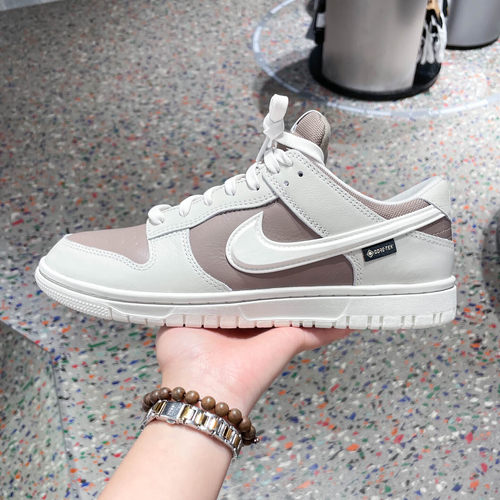 耐克NIKE男鞋DUNK LOW GTX运动鞋时尚轻便舒适休闲板鞋HQ2053-002