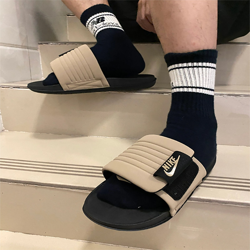 耐克休闲运动沙滩一字拖