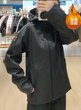 阿迪达斯adidas外套加绒保暖运动服防水梭织休闲连帽夹克JI8712