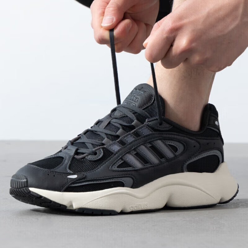 阿迪达斯三叶草运动鞋老爹鞋