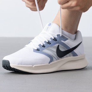 SWIFT RUN 低帮透气防滑运动鞋 105 Nike耐克跑步鞋 DR2695 男夏季