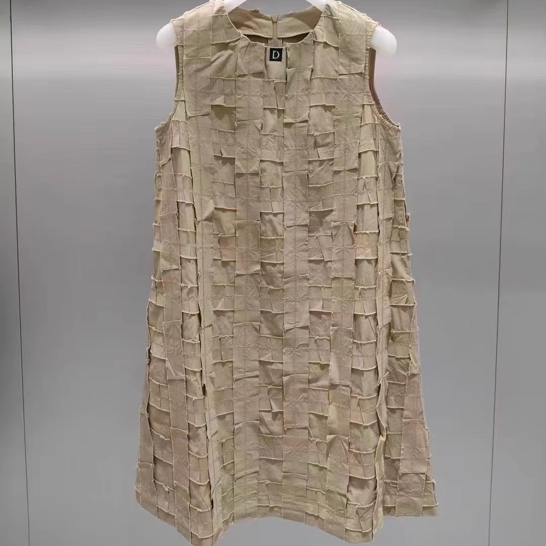 2J2O354吊牌2399大地素DAZZLE专柜正品2025夏女无袖连衣裙