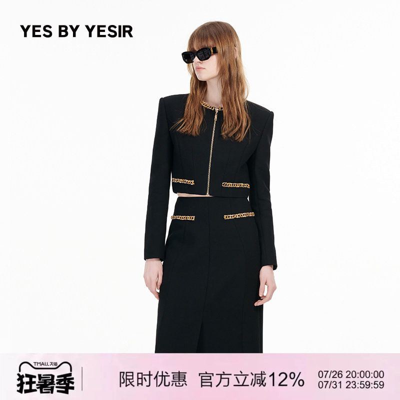 黑金少女金边装饰外套