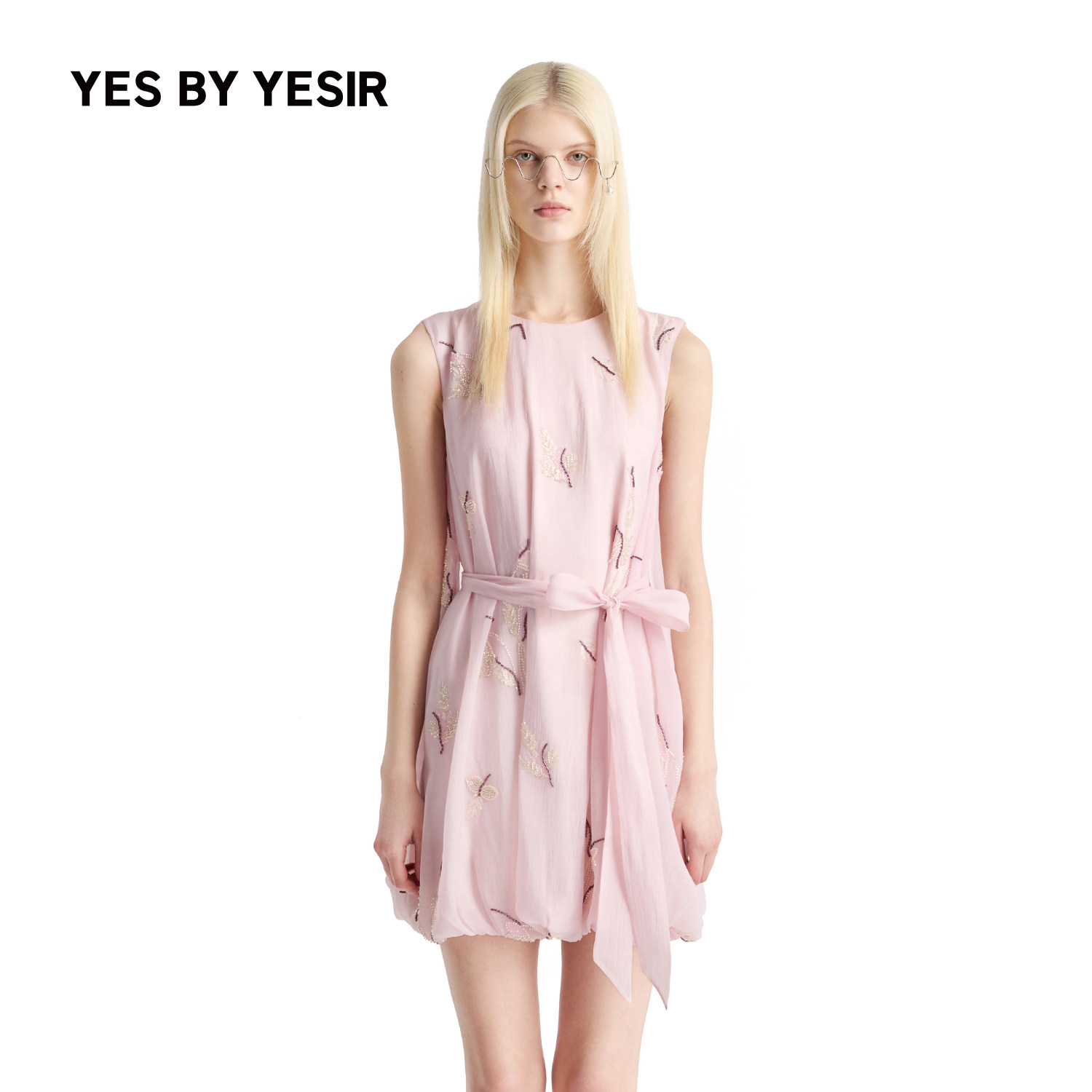YESBYYESIR重工粉珠绣连衣裙