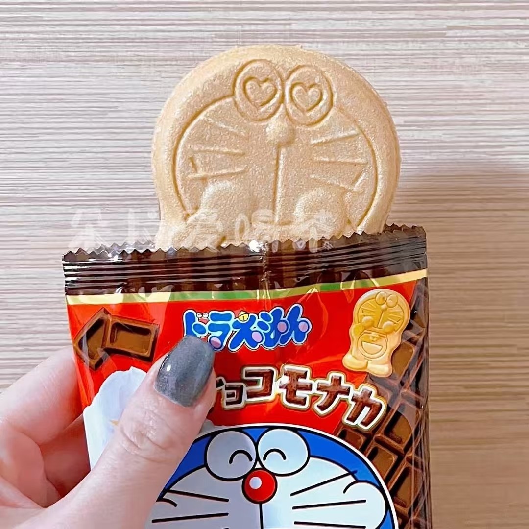 日本进口名糖Meito机器猫巧克力奶油双层夹心威化饼干哆啦A梦饼干