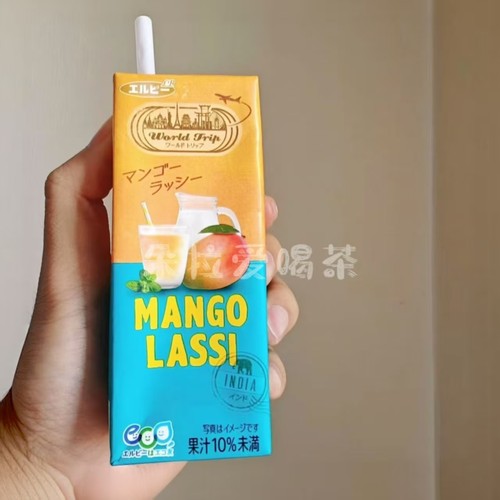 日本进口World Trip芒果酸奶昔饮料果味果汁含乳饮品盒装200ml