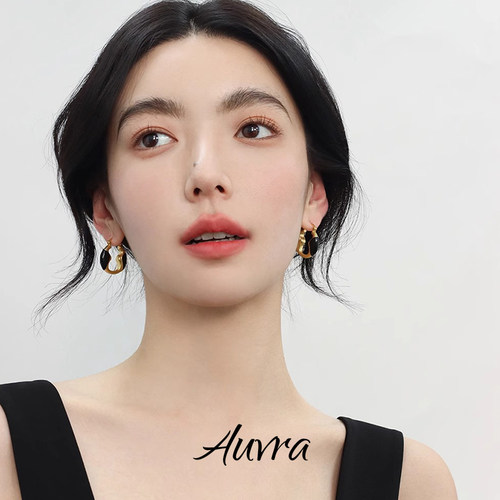 Auvra幸运黑天鹅法式复古风耳环