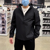 男士 Klein 户外防风防水全身压胶硬壳冲锋衣夹克外套 Calvin