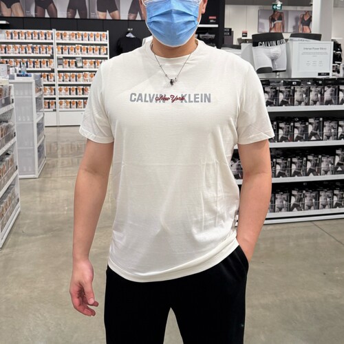 CK男士纯棉LOGO刺绣圆领短袖T恤