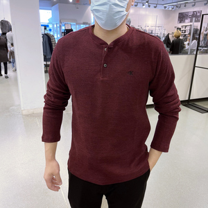 Calvin Klein/CK 男士秋冬休闲亨利领纯色华夫格长袖套头针织衫