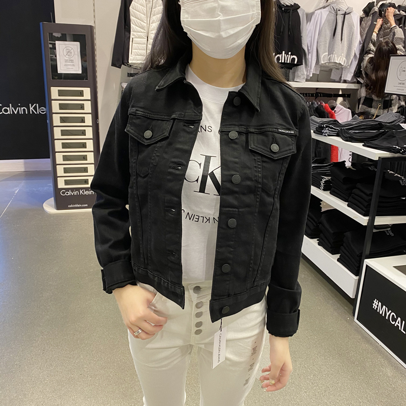 Calvin Klein/CK 女士春季新款休闲潮流纯色短款工装牛仔夹克外套