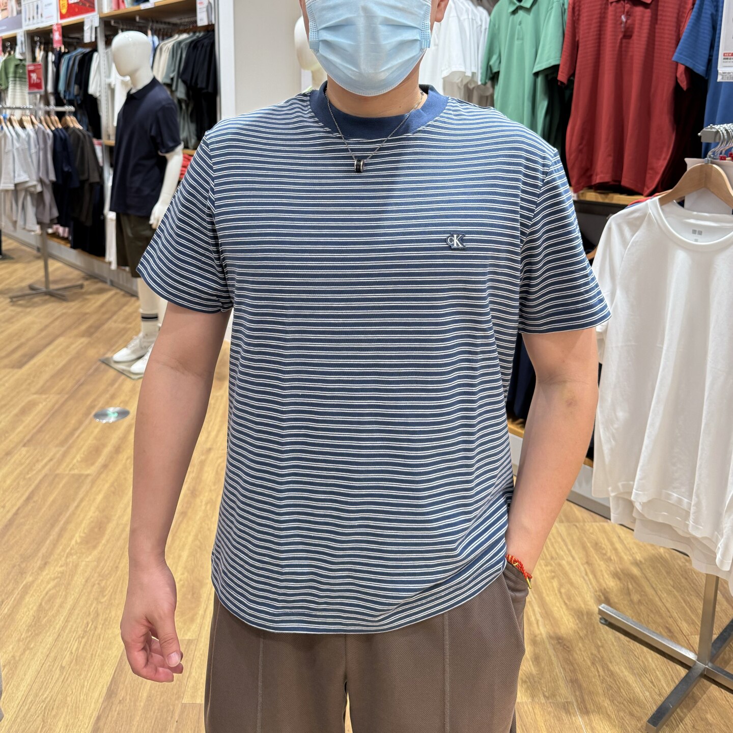 26夏季Calvin Klein CK男士时尚撞色条纹纯棉透气宽松圆领短袖T恤