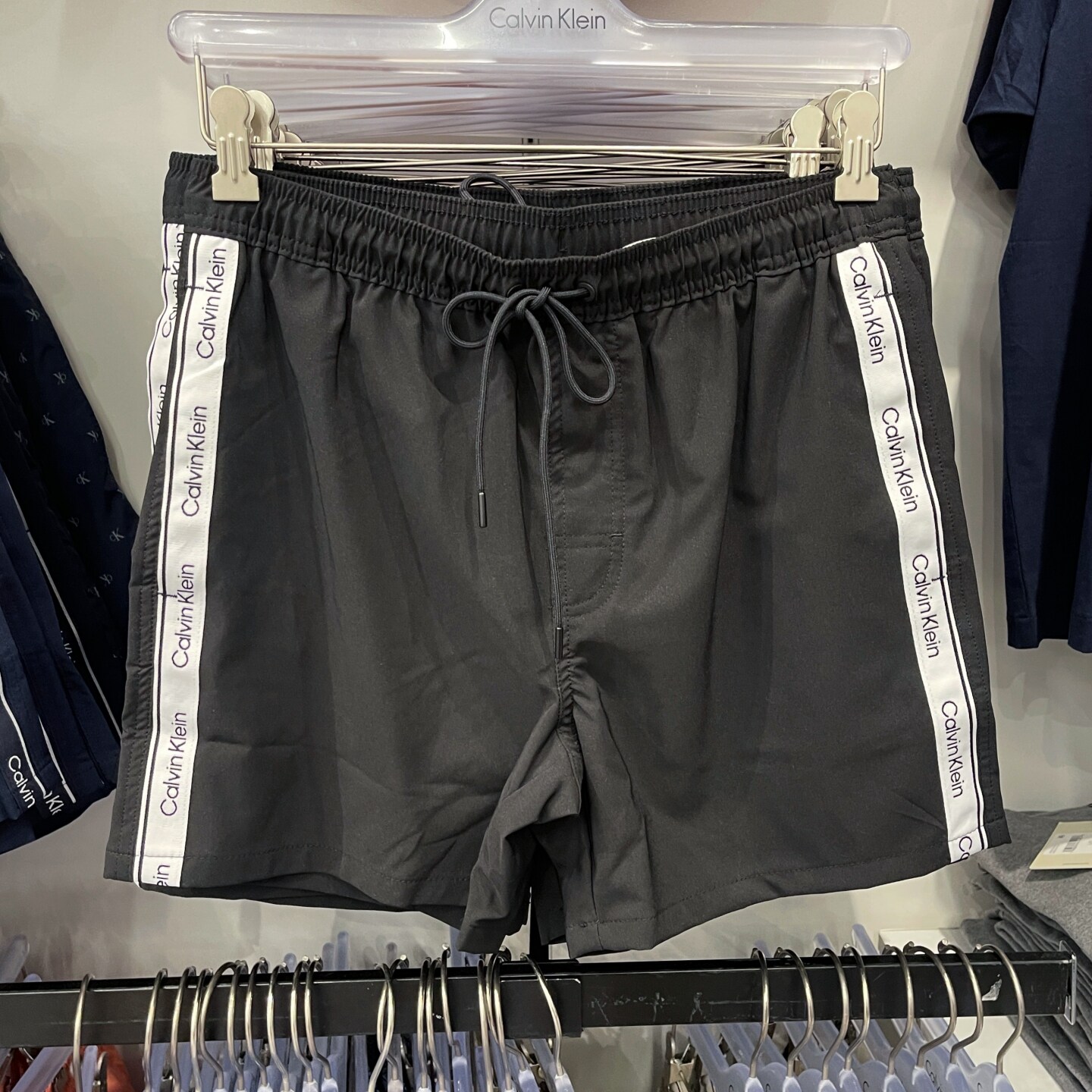 26夏季CK Calvin Klein 男士休闲松紧腰网格内里透气沙滩短裤泳裤