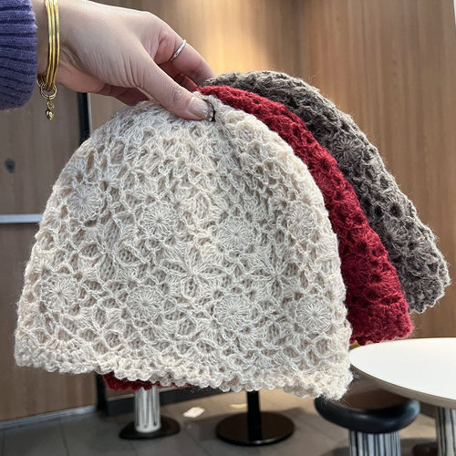 纯手工钩花包头毛线帽