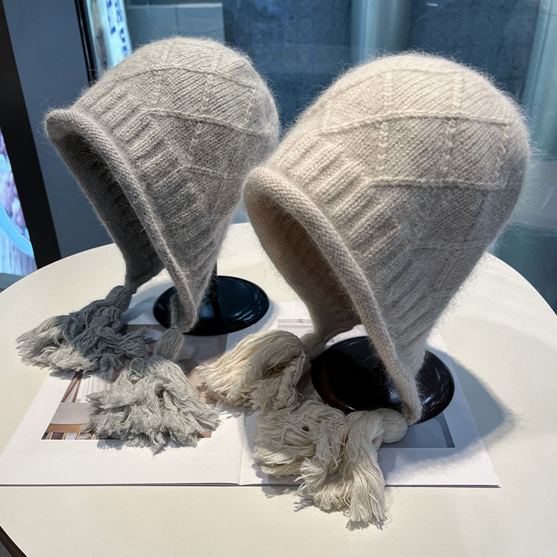 兔毛混纺流苏针织帽保暖护耳帽