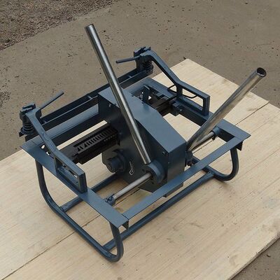 DGK4皮带钉扣机 轻型输送带皮带钉扣机 森鹏矿山矿用强力钉扣机