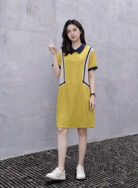 新款特价娃娃领大码胖m m巨好看宽松版洋气质减龄修闲连衣裙子