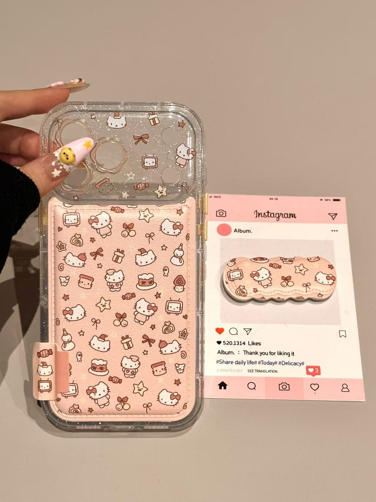 卡通可爱粉满屏电视机KT猫皮纹壳适用苹果17/16/15/14防摔手机壳 · 粉底满屏电视机KT 苹果15promax