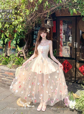 SISI JIANG“莫奈花园”法式温柔浪漫立体花朵时尚气质吊带连衣裙