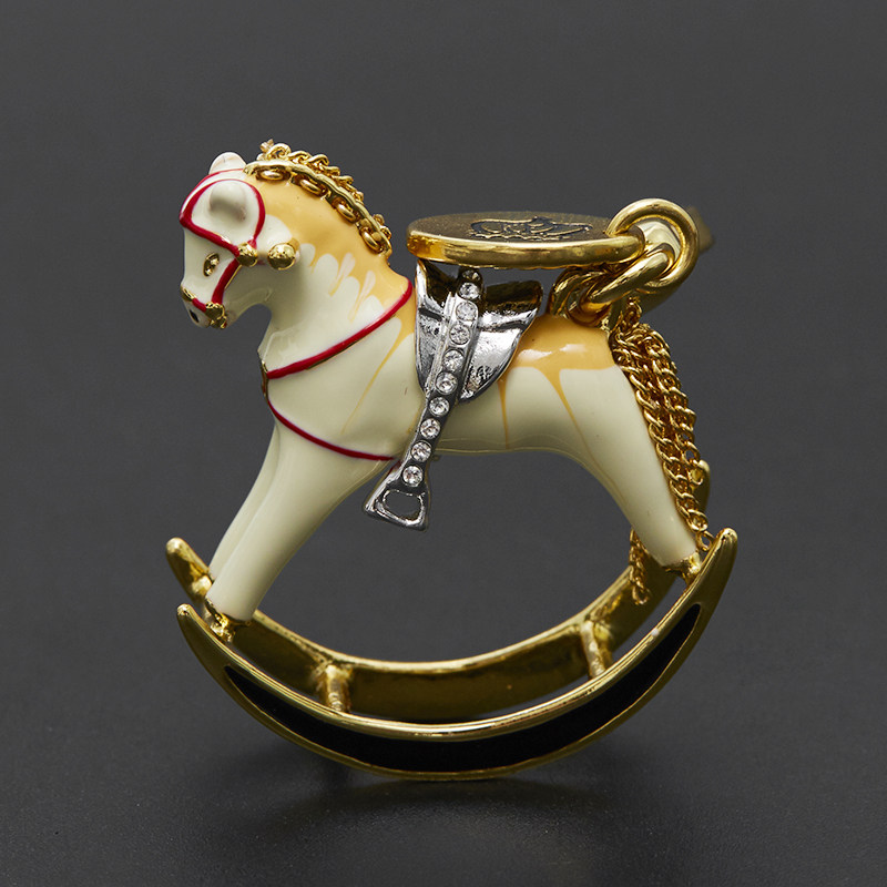 时尚彩釉可爱立体白色小木马吊坠项坠本命年长款毛衣项链送人礼物