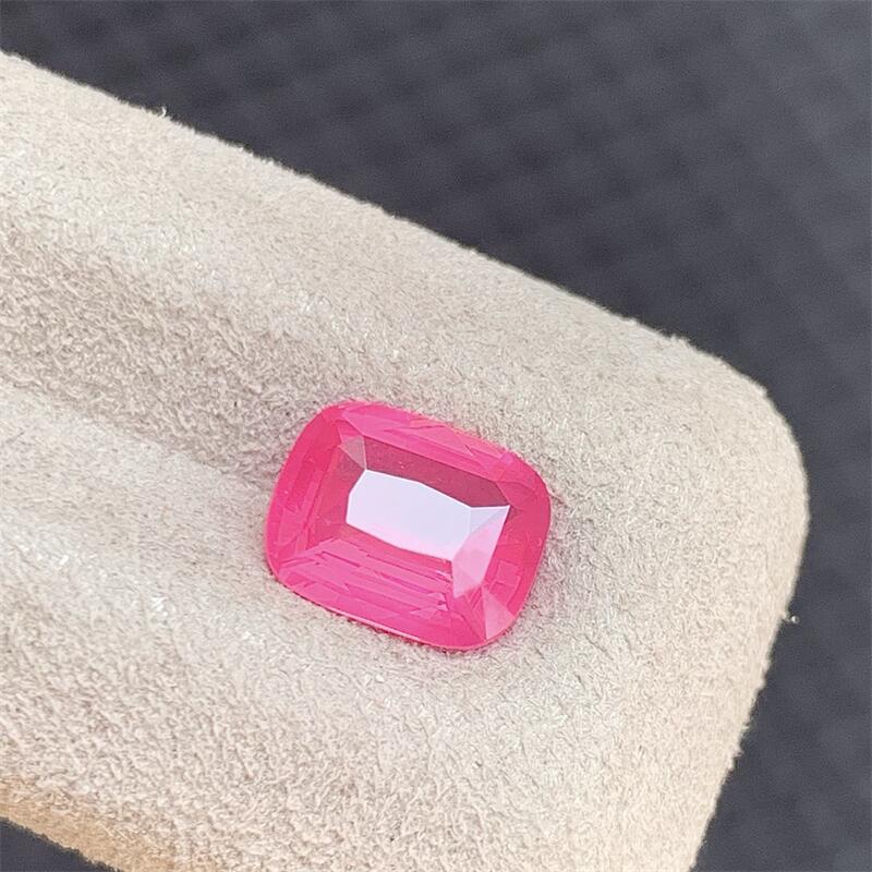 天然尖晶石枕形莲花色镶嵌裸石满火彩透耳饰1.53ct吉尔德证书悠