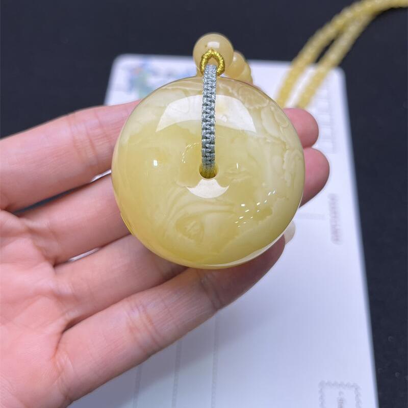 天然俄料原矿白花蜜蜡平安扣女款项链吊坠30.6克无优化无烤色