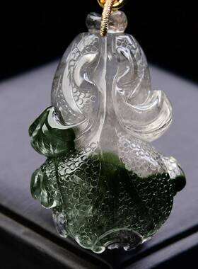 天然巴西绿幽灵俏色白菜吊坠毛衣项链规格 57 36 25mm重86.9克ss0