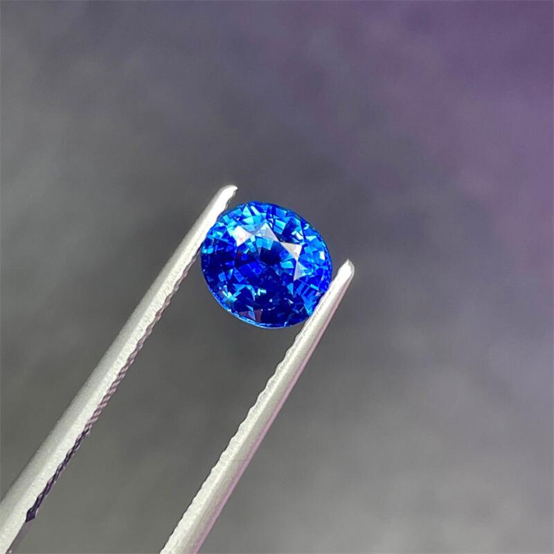 天然皇家蓝色蓝宝石CGRL证书火彩满1.3克拉镶嵌裸石耳钉耳坠悠