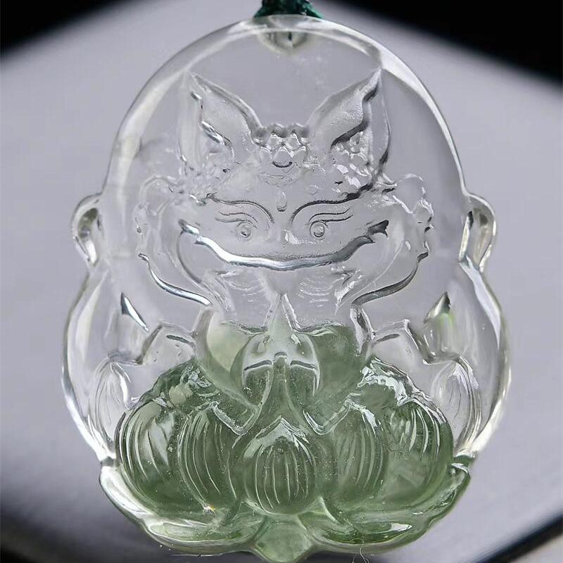 大号天然巴西水晶绿幽灵俏色九尾狐狸吊坠项链手工雕刻30.9g即